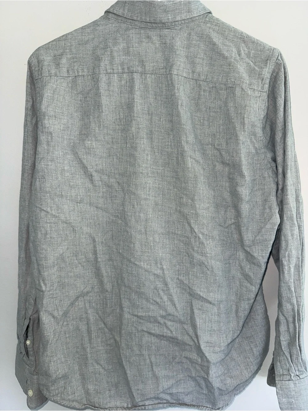 Banana Republic Men's Heather Gray Button-Down Shirt